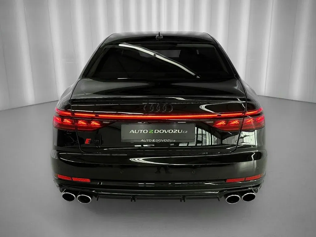 Audi S8 - Náhled 5