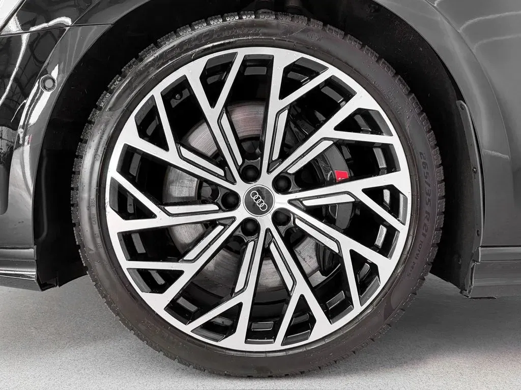 Audi S8 - Náhled 8