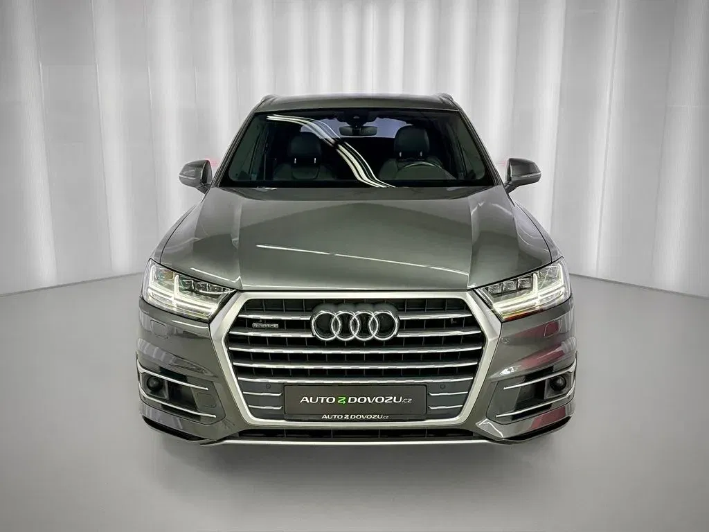Audi Q7 - Náhled 2
