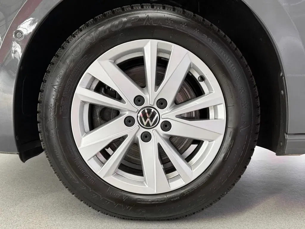 Volkswagen Touran - Náhled 8