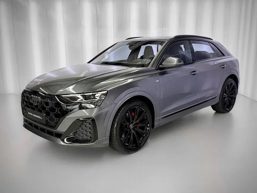 Audi Q8 - Obrázek 1
