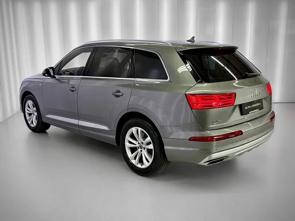 Audi Q7 - Náhled 4