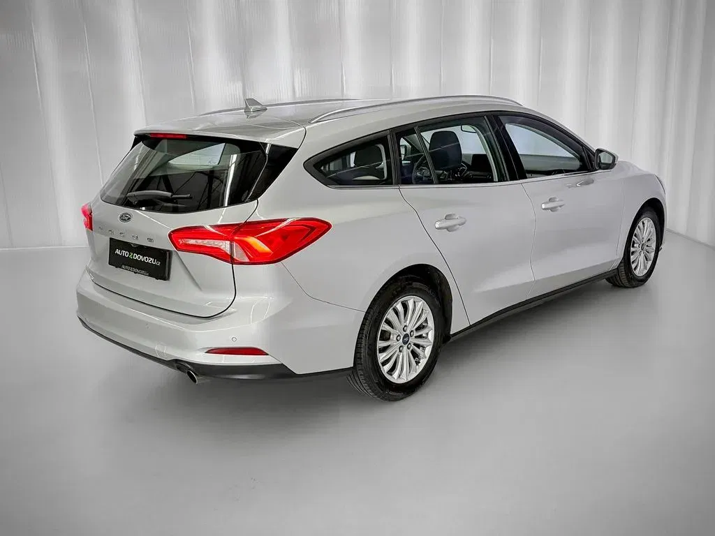 Ford Focus - Náhled 6