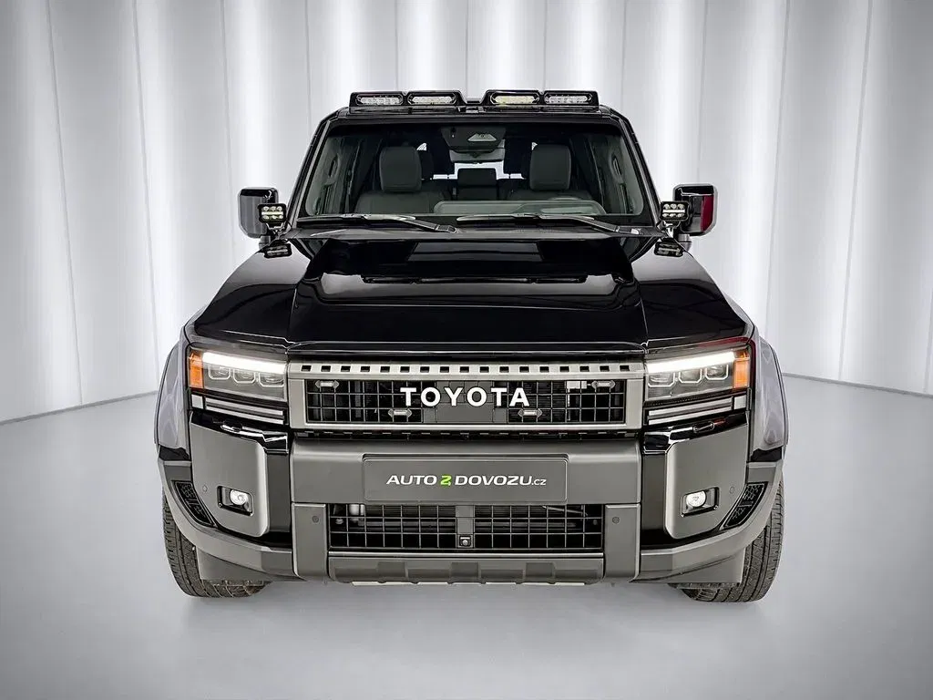 Toyota Land Cruiser - Náhled 2
