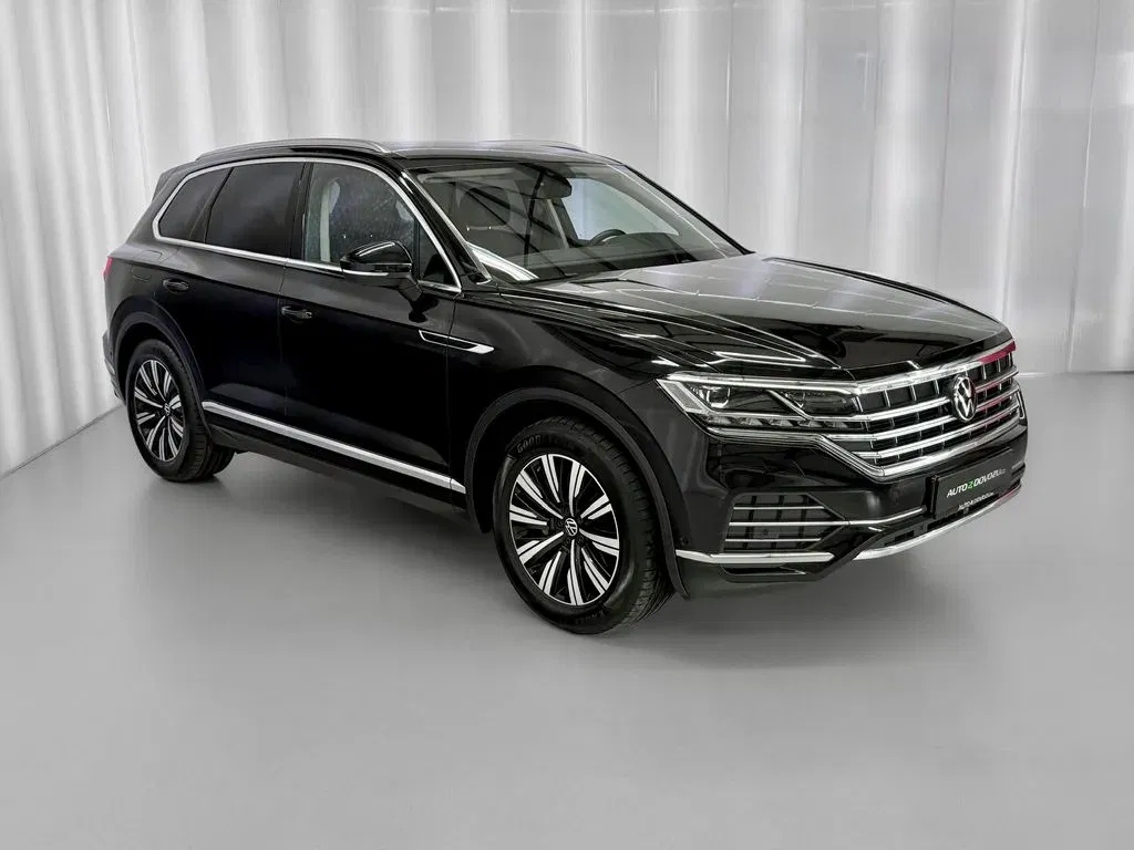 Volkswagen Touareg - Náhled 3