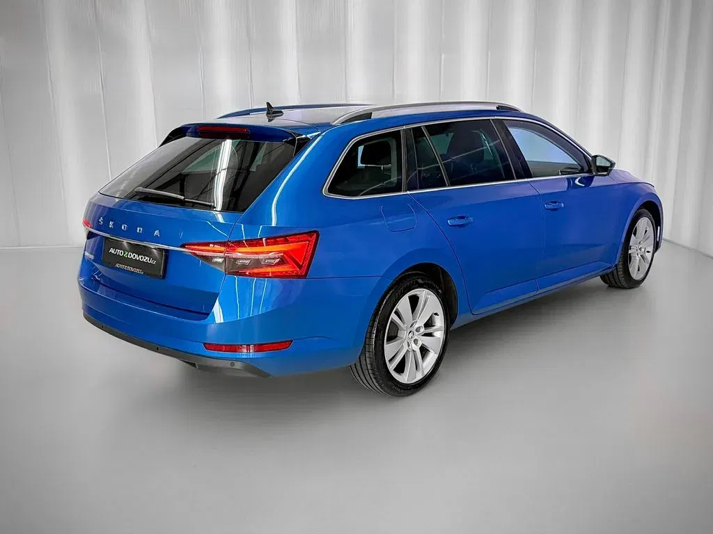 Škoda Superb - Náhled 6
