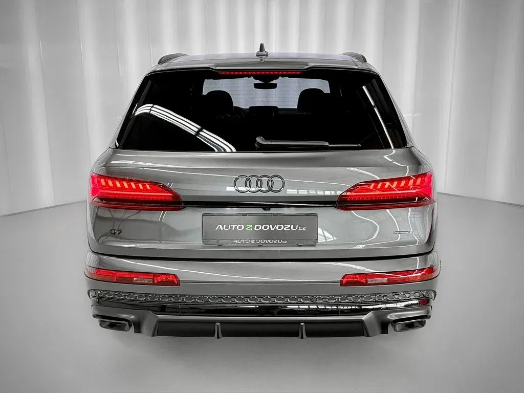 Audi Q7 - Náhled 5