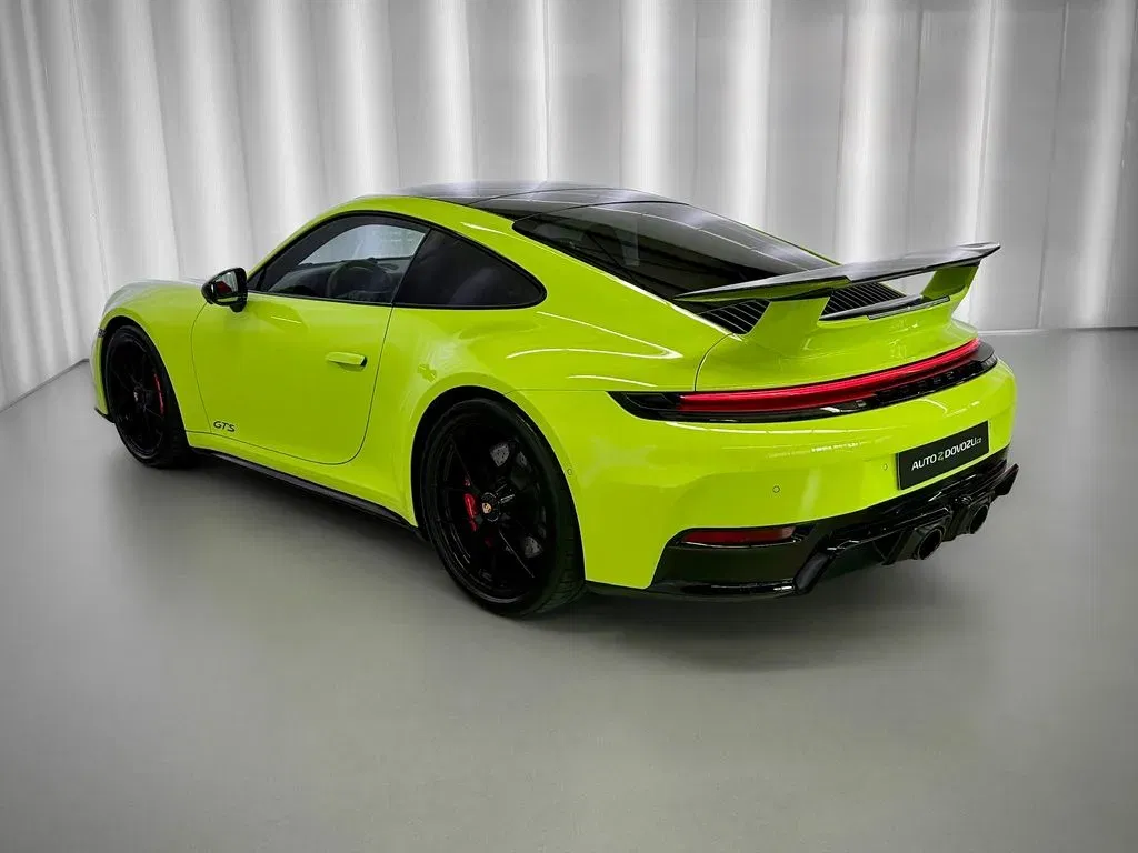 Porsche 911 - Náhled 4