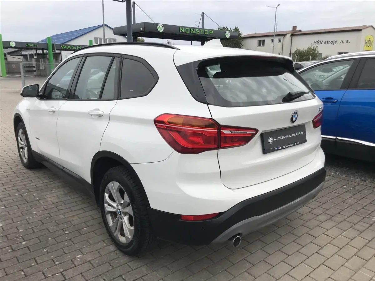 BMW X1 - Náhled 6