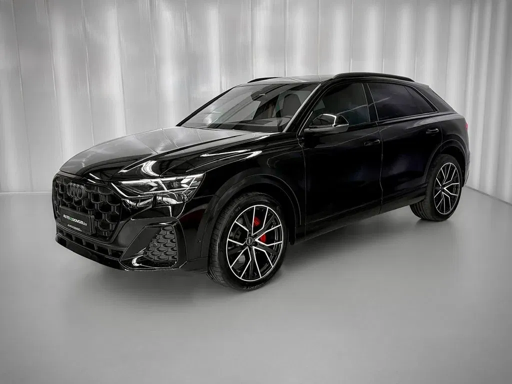 Audi Q8 - Obrázek 1