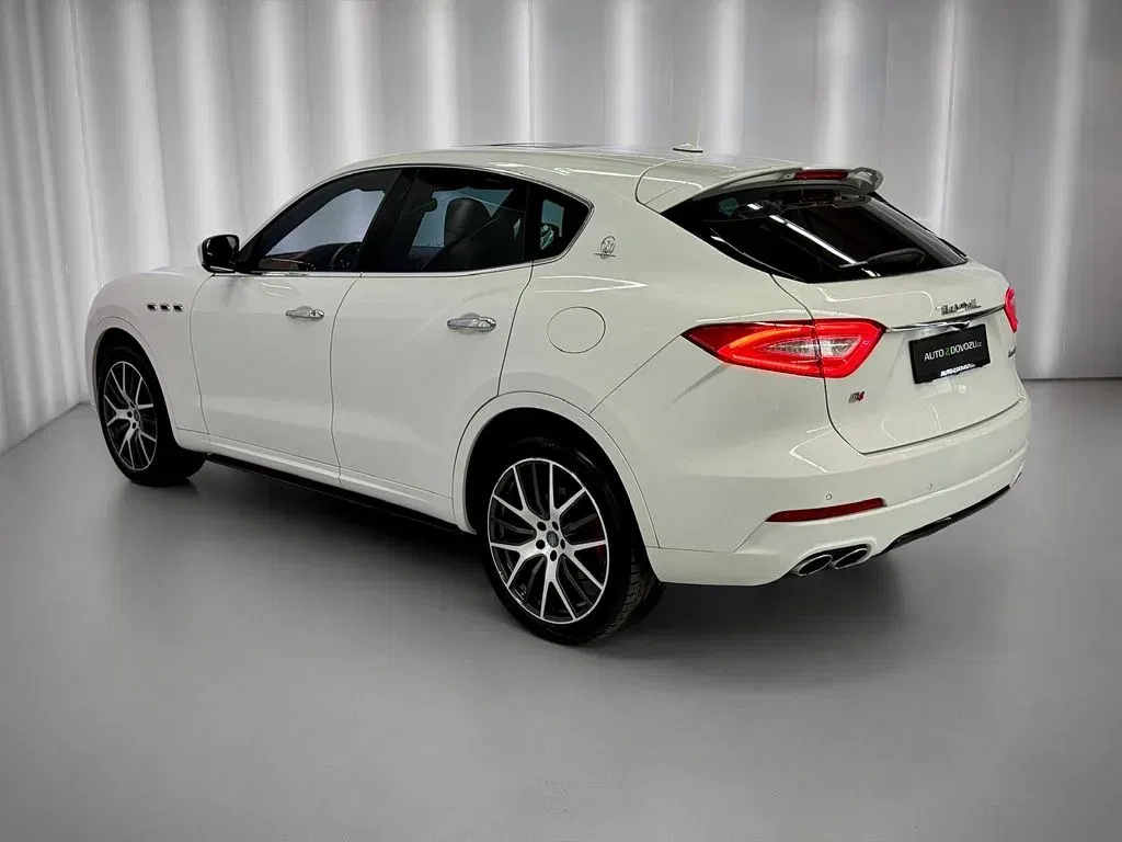 Maserati Levante - Náhled 4