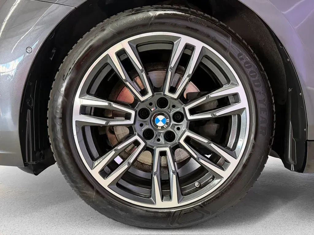 BMW Řada 5 - Náhled 8