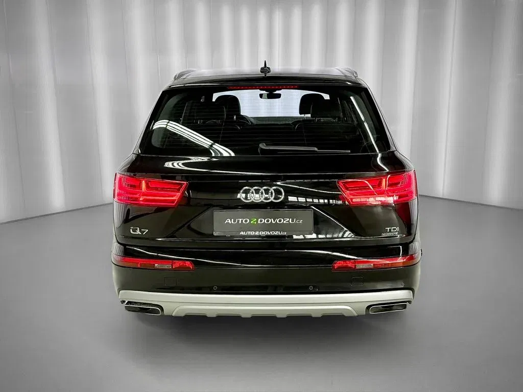 Audi Q7 - Náhled 5