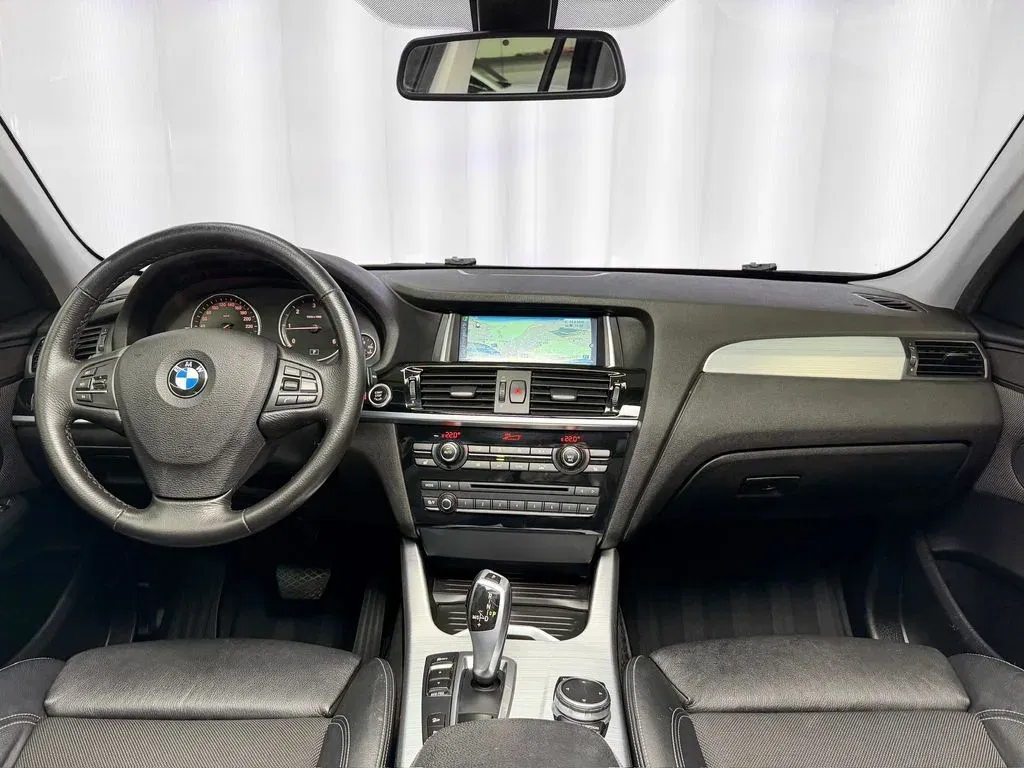 BMW X3 - Náhled 8