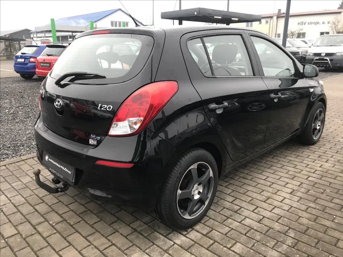 Hyundai i20 - Náhled 6