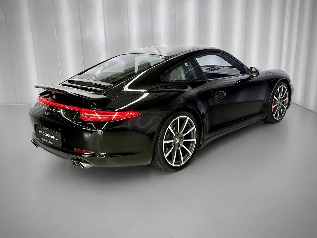 Porsche 911 - Náhled 6