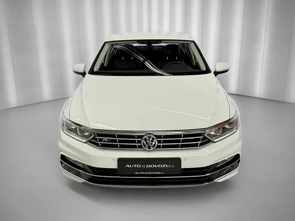 Volkswagen Passat - Náhled 2