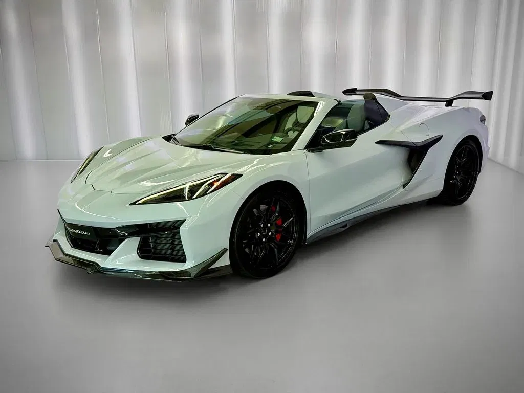 Chevrolet Corvette - Obrázek 1