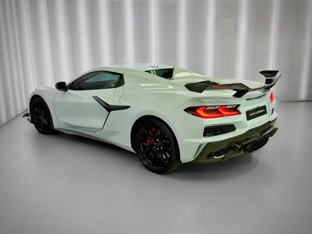 Chevrolet Corvette - Náhled 5