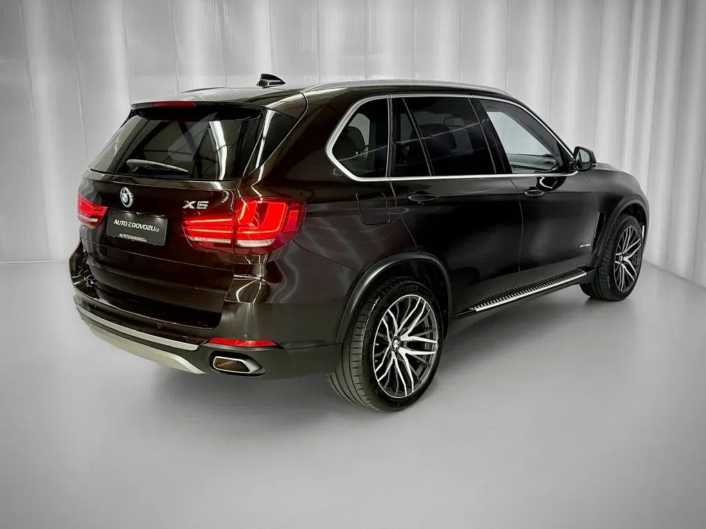 BMW X5 - Náhled 6
