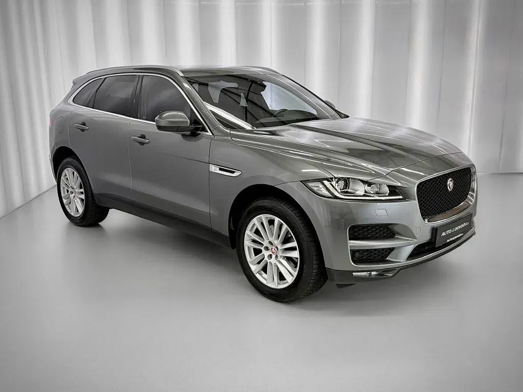 Jaguar F-Pace - Náhled 3