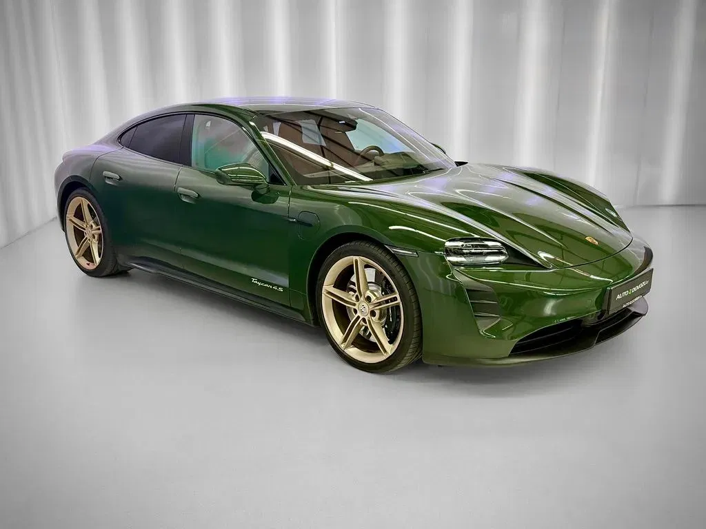 Porsche Taycan - Náhled 3