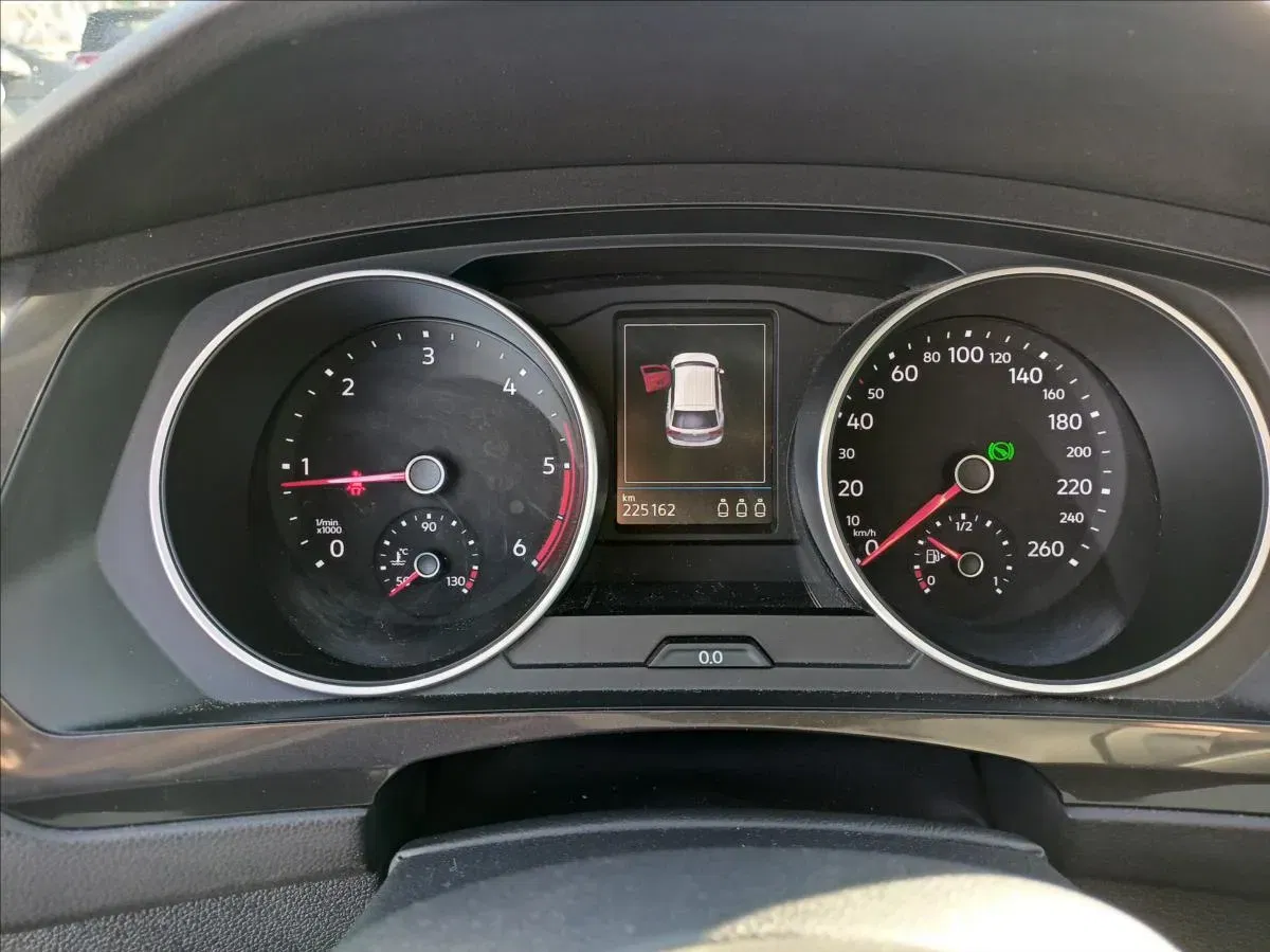 Volkswagen Tiguan - Náhled 8