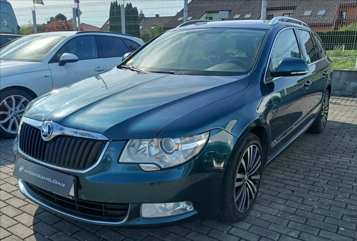 Škoda Superb 2,0   DSG 4x4, 2013