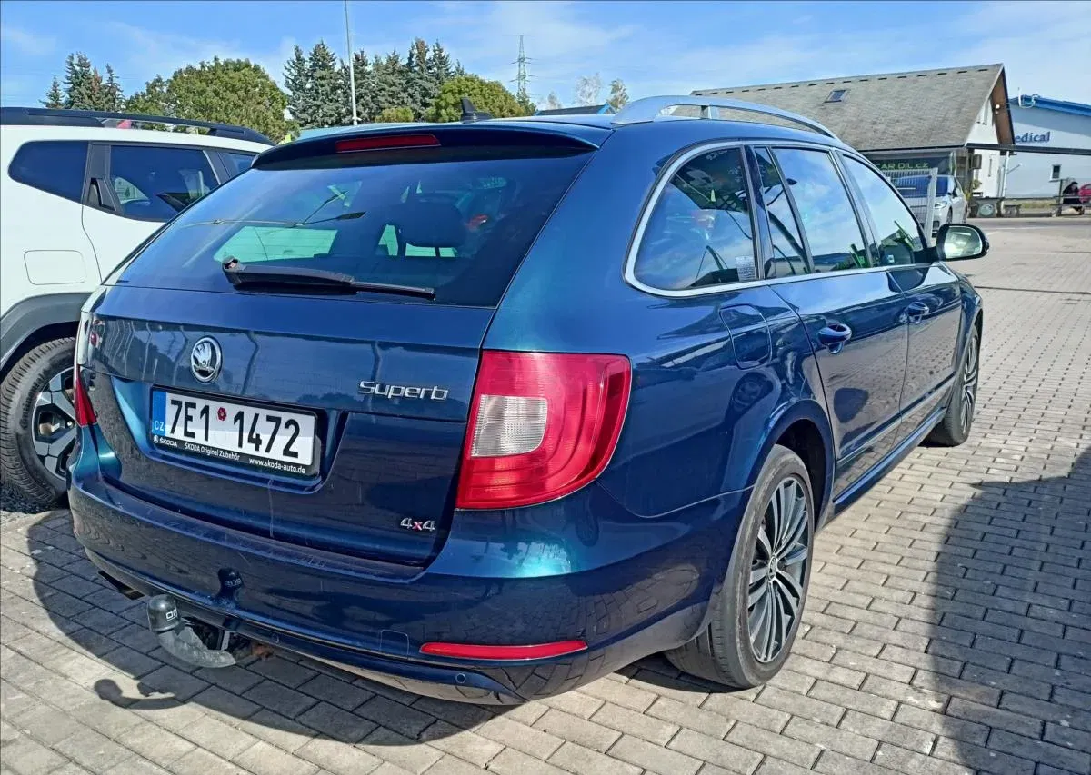 Škoda Superb - Náhled 3