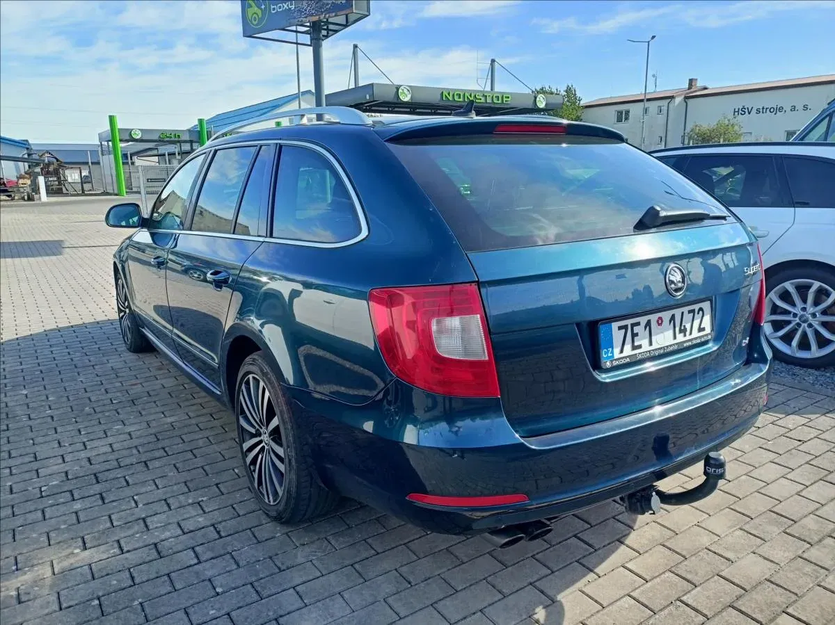 Škoda Superb - Náhled 4