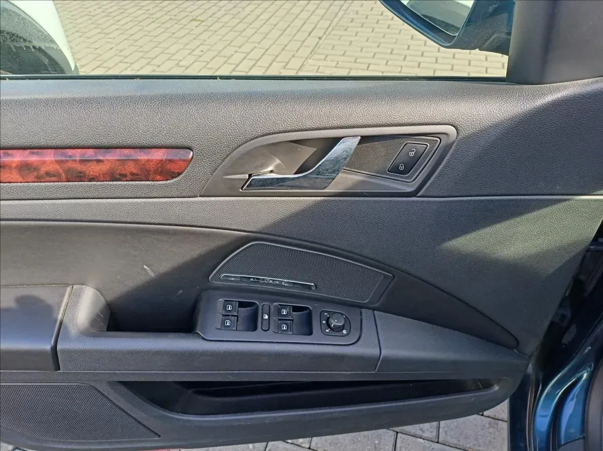 Škoda Superb - Náhled 7
