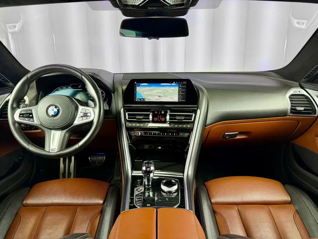 BMW Řada 8 - Náhled 8