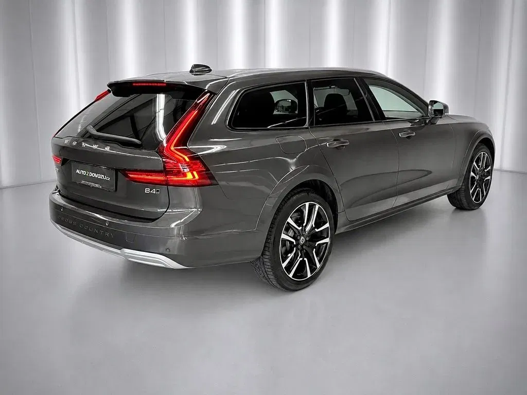 Volvo V90 - Náhled 6