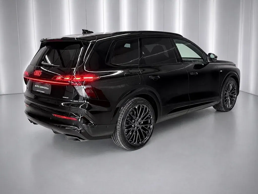 Audi Q7 - Náhled 6