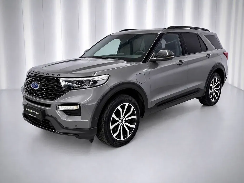 Ford Explorer 3.0L PHEV AWD ST-LINE, PANO, B&O, MASÁŽE, TAŽNÉ, 2022