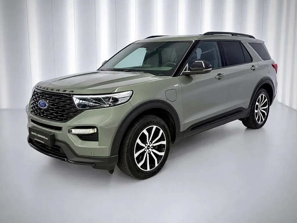 Ford Explorer 3.0L PHEV AWD ST-LINE, PANO, B&O, MASÁŽE, TAŽNÉ, 2022