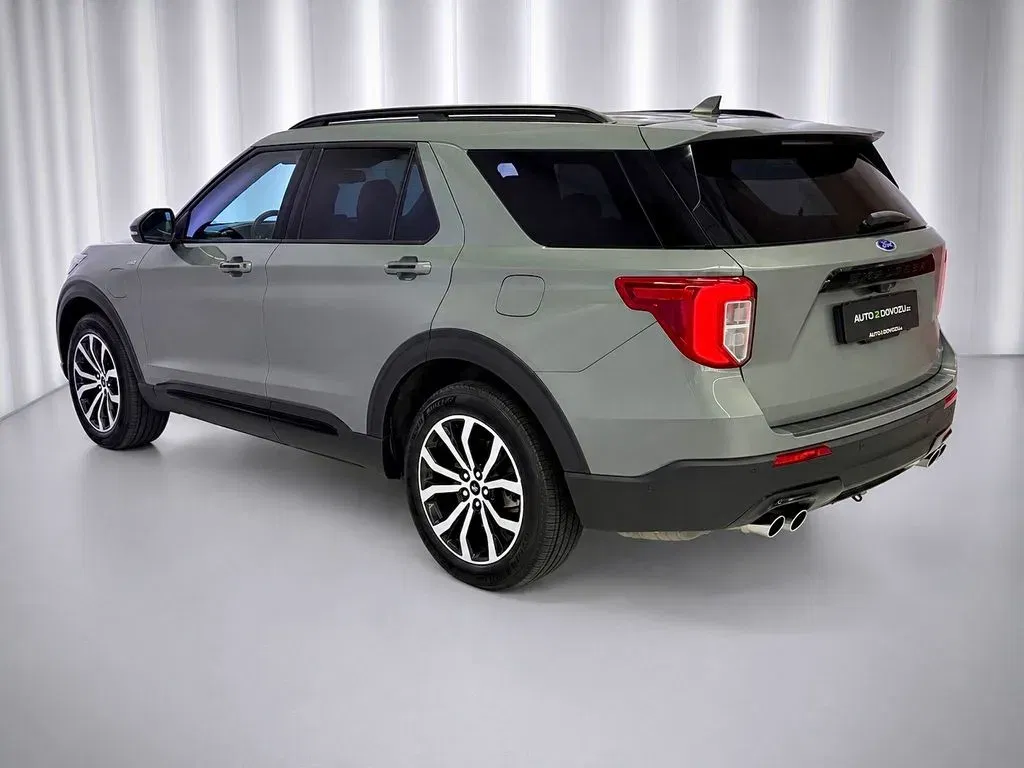 Ford Explorer - Náhled 4