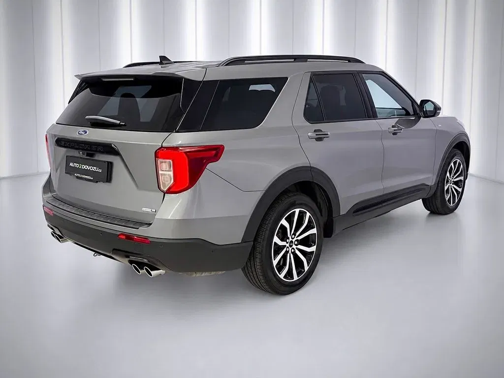 Ford Explorer - Náhled 6