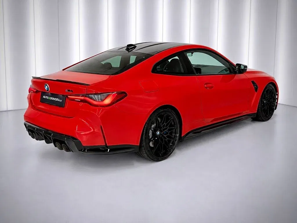 BMW M4 - Náhled 6