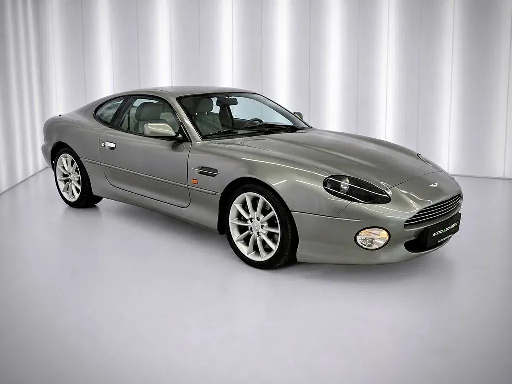 Aston Martin DB7 - Náhled 3