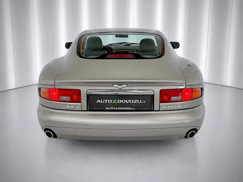 Aston Martin DB7 - Náhled 5