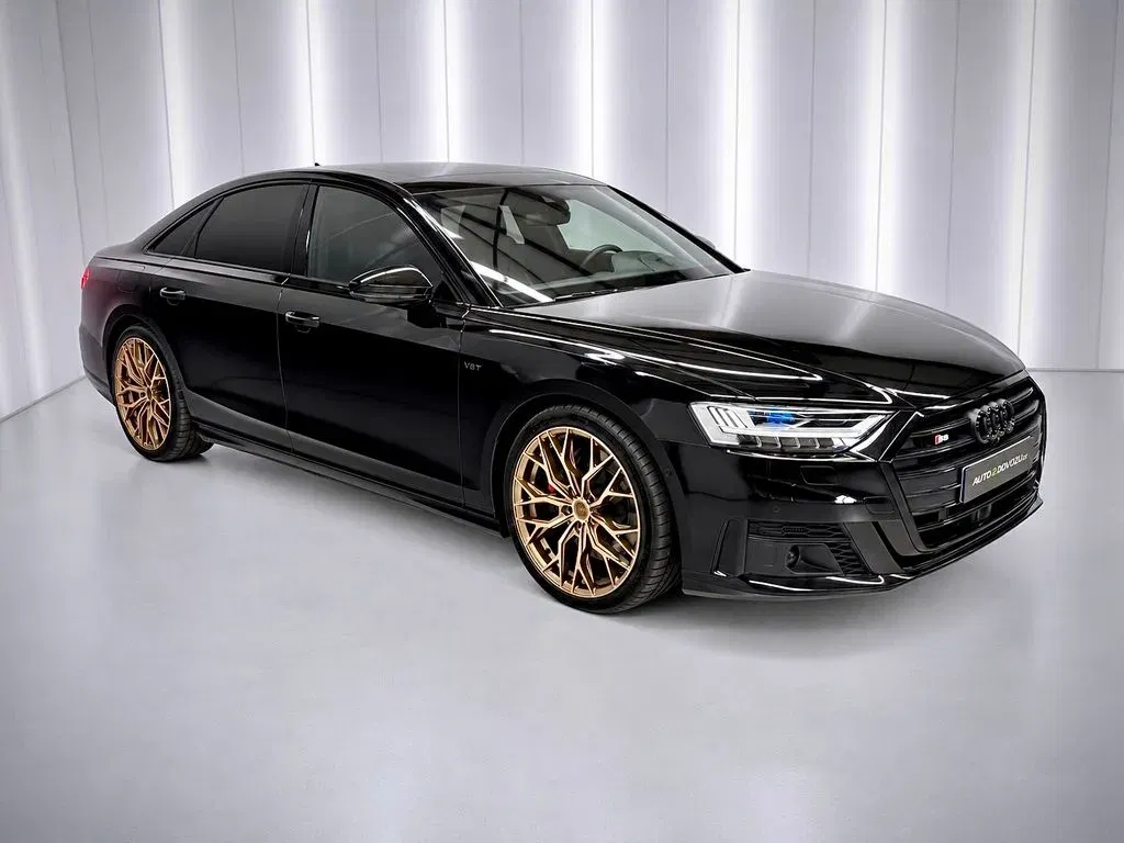 Audi S8 - Náhled 3