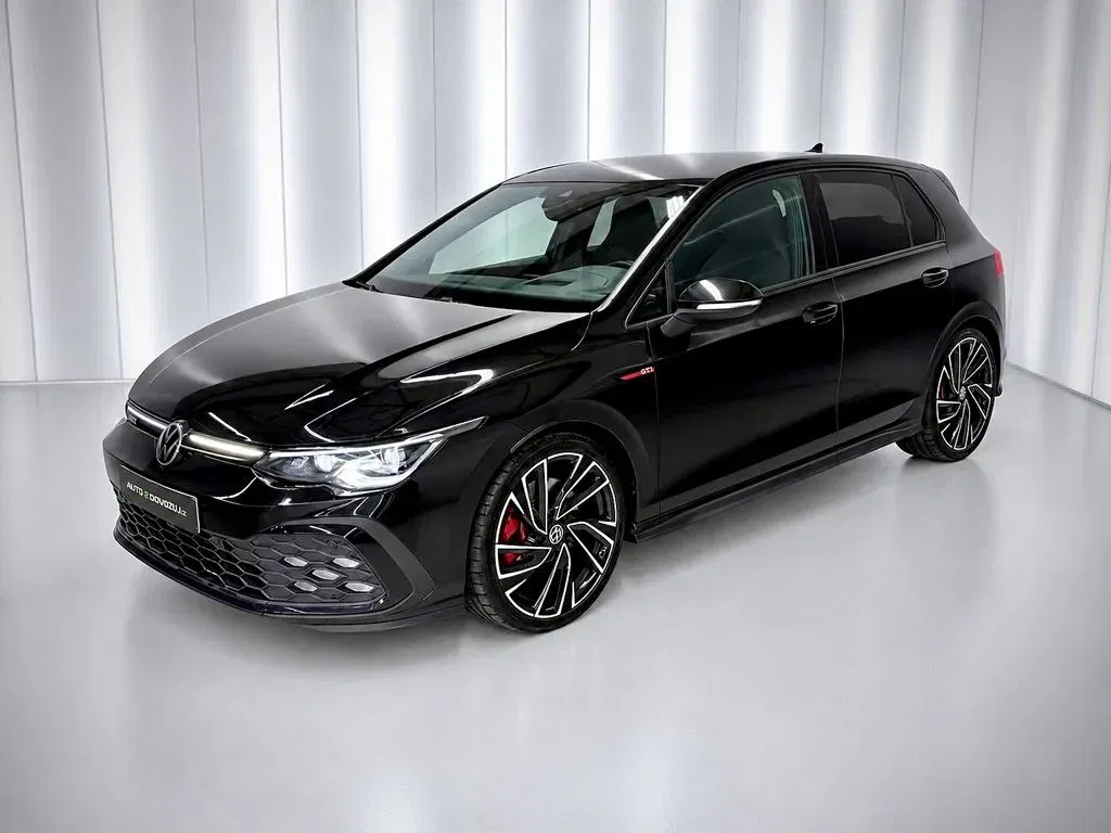 Volkswagen Golf - Obrázek 1