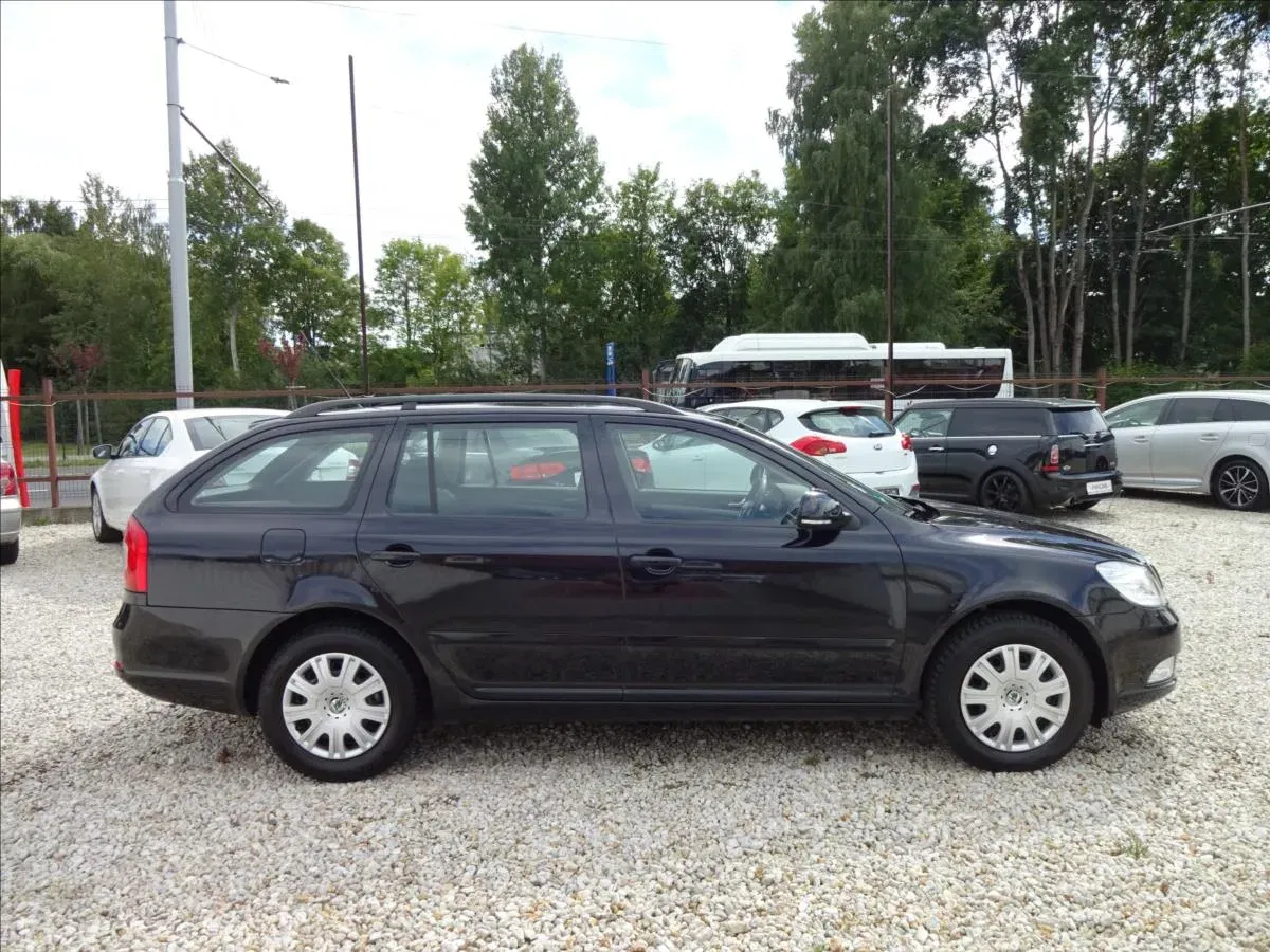 Škoda Octavia - Náhled 8