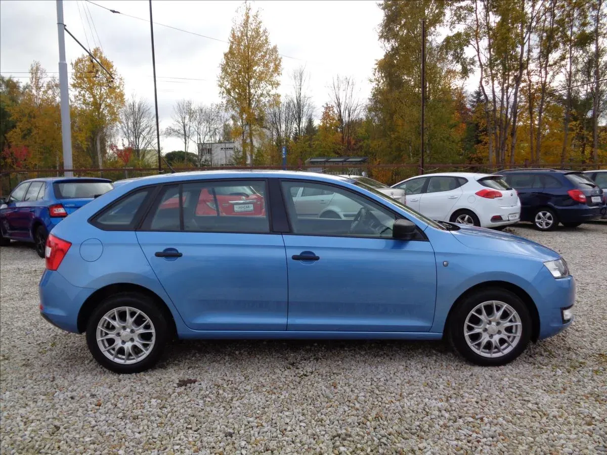Škoda Rapid - Náhled 8