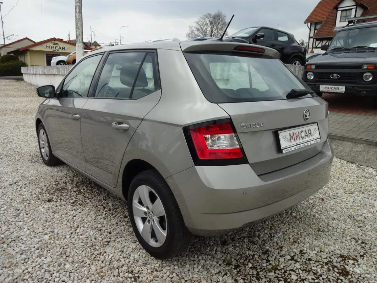 Škoda Fabia - Náhled 5