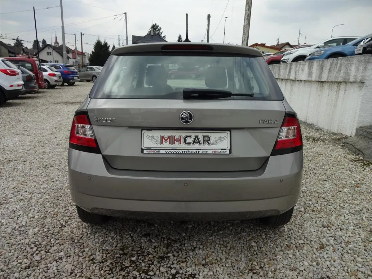 Škoda Fabia - Náhled 6