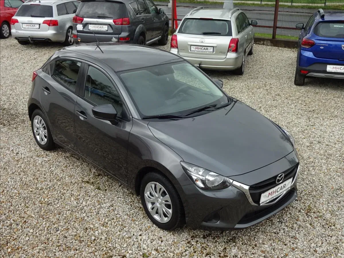 Mazda 2 - Obrázek 1