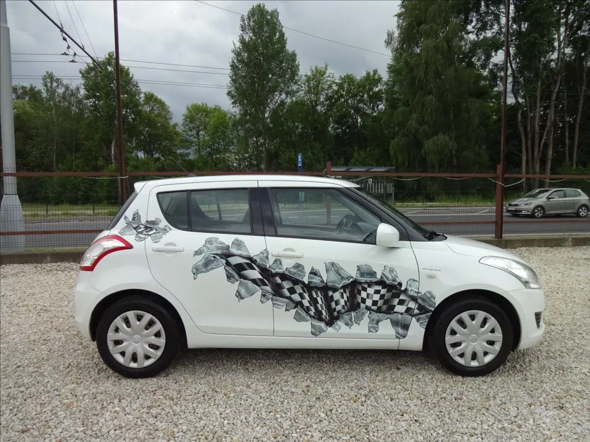Suzuki Swift - Náhled 7