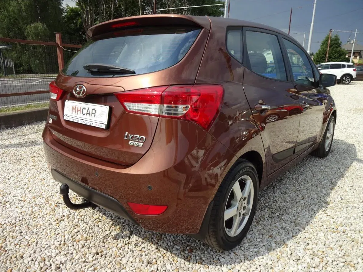 Hyundai ix20 - Náhled 6